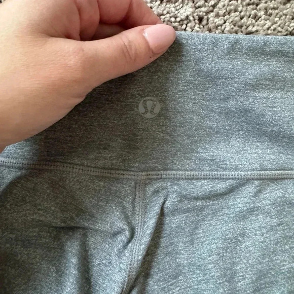 LULULEMON wunder under crop gray leggings - Picture 3 of 7
